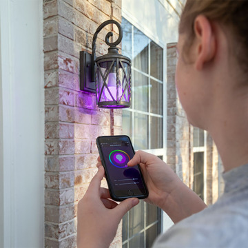 umnaya_wi-fi_lampa_6.jpg